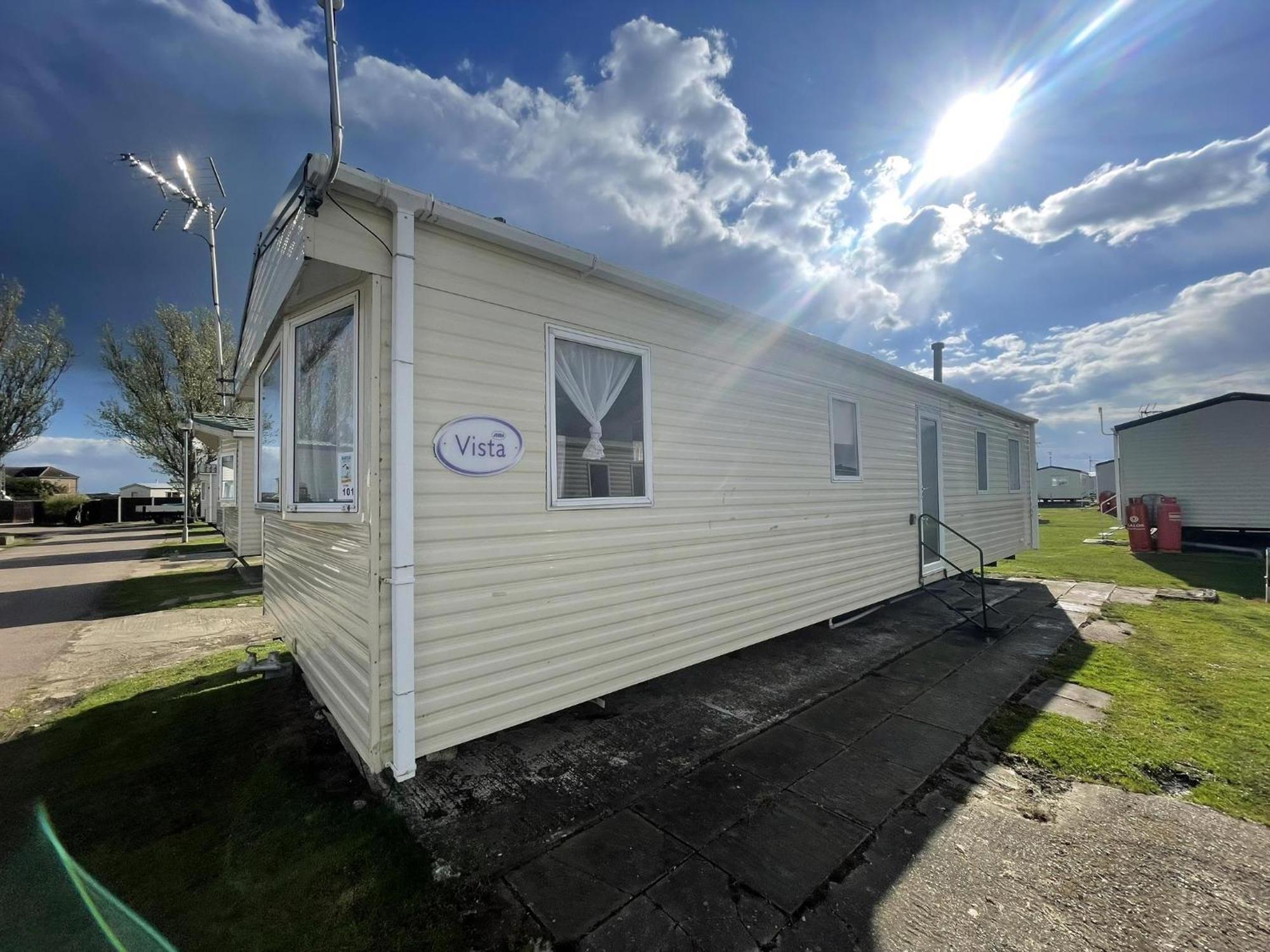 Lovely 8 Berth Caravan At St Osyth Beach Holiday Park Ref 28101G Clacton-on-Sea Eksteriør billede